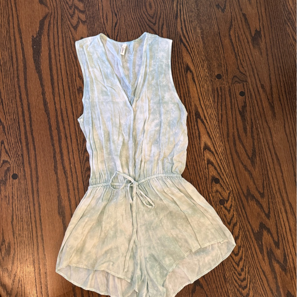 Elan pastel green Cover Up